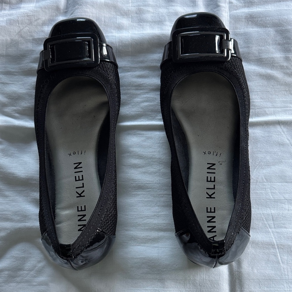 Anne Klein Black Memory Foam  Flats “AK ULTIMATE”
